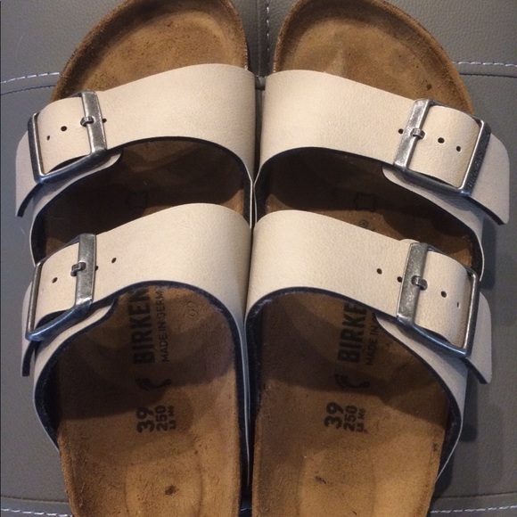 birkenstock arizona pull up stone